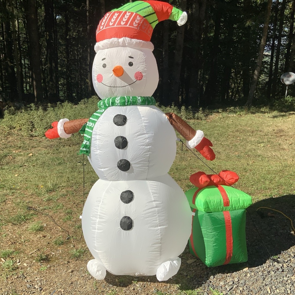 6‎ Ft Inflatable Snowman in Santa Hat Christmas Blowup LED Lighted Yard Display